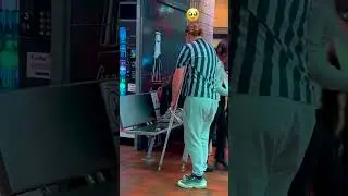 Уступаем место пострадавшему! 🥺 | Социальный эксперимент