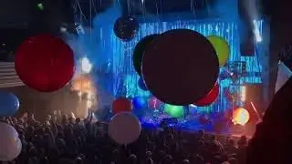 The Flaming Lips ~ Race for the prize {HQ 24bit V Edit containing the rare studio version}