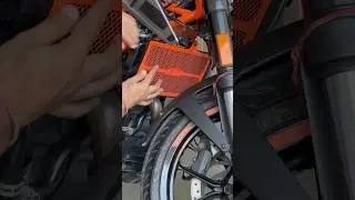 Ktm Duke 250 Radiator Guard Installation #ktmduke250 #ktmduke