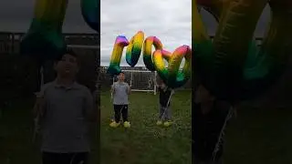 Releasing 10,000 Balloons #balloons #balloon #10000 #10000balloons #balloon_show