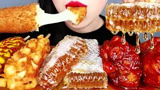 ASMR SPICY CHICKEN, HONEYCOMB, MOZZARELLA CORN DOGS 양념 치킨, 벌꿀집, 모짜렐라 핫도그 먹방 EATING SOUNDS MUKBANG