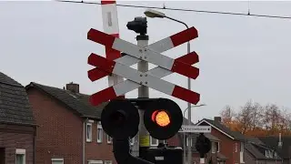 Spoorwegovergang America, Zwarte Plakweg (compilatie) // Dutch Railroad Crossing