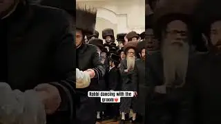 Tzanz Klausenburg Rabbi dancing with the groom❤️&zwj;🔥