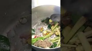 Tortoise meat cooked with mackerel leaves​ 10