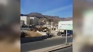 Raw: Heavy Clashes Near Yemen President's Palace