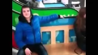 Bun mod de a face o fata sa zimbeasca