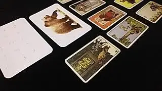 اختر كارت ما مشاعر المعجب السرى الذى يراقبك ومن هو هل تعرفه مواصفاته كيف يراك ومانواياه قراءه تاروت❤