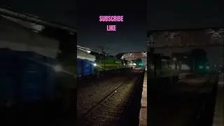 BOKARO KE  2  ENGINE KO MULTI ENGINE  BANAKAR MALGADI  ME LAGAYA GAYA  #love #ytshort  #hindisong