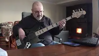 Don't Stop Me Now - Queen (bass cover)