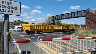 *Triple Pass* Mount Pleasant Level Crossing - Hampshire
