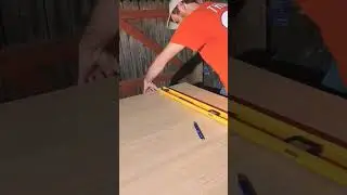 Hack for cutting a straight line without a Kreg tool using a level. #satisfying #diy #diyhacks #fyp