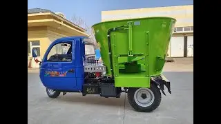 Self propelled small mini TMR feeder mixer with closed cabin