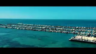 Queens cliff to Sorrento by ferry.Summer Australia. Nikon D5600+Zhiyun crane v2+ DJI Spark footage.