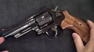 Smith & Wesson model 29 classic line 4