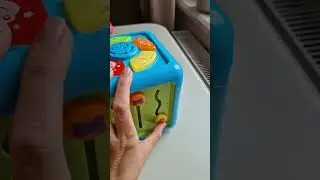интерактивный кубик Babygo