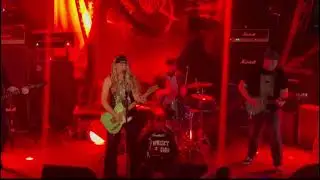 Ronda Ray & The Rumble - A Modern Day Lita Ford Meets Joan Jett!