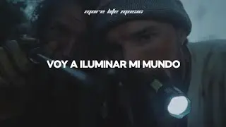 for KING + COUNTRY - WORLD ON FIRE with Taylor Hill (sub. espa&ntilde;ol + Official Music Video)