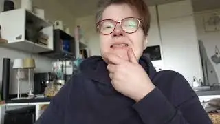 ICH ZUPF MANCHMAL DRIN RUM #vlog #alltag  #dailyvlog #stricken #quatschen #aufr&auml;umen #voiceover