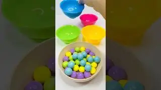 Satisfying COLOR Sorting! Wooden Balls &ldquo;Climb&rdquo; into Plastic Bowls #reverse #asmr