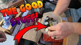 TONS OF COINS FOUND IN MASSIVE ABANDONED STORAGE UNIT!