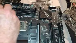 Unboxing Used/Damaged MSI Pro Z690-A D4, motherboard, Overview of features