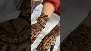 Call for any enquiry&rsquo;s _9368228045 professional bridal mehndi artist, home service fr #bridalmehndi