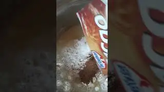 chec de post cu cacao si scortisoara p1, reteta in descriere