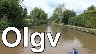 100A This is Not A Canal Vlog But It's Rather Lovely Anyway; Narrowboat travels