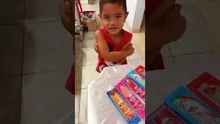 Donzinho est&aacute; no YouTube comprando Fine para ele e para a vov&oacute;