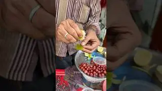 पुरानी दिल्ली का Famous खट्टा मीठा आम पापड़😱😍 #shorts #food #shortsfeed #trending