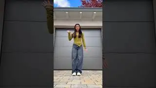 Let&rsquo;s try this! 💃❤️ #shufflegirl #combotutorial #shuffletutorial #shuffledance #technolove