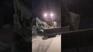 Bobcat T-770 Snow Pusher with C-Pattern Tracks White Christmas
