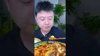 Satisfying Eating Show | Braised Crucian Carp So Spicy and Tasty