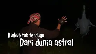 Sisi lain dari kehidupan mereka 
