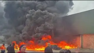 Fire - William Moffet Shopping Centre
