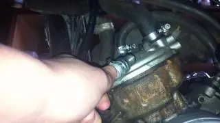 Reconna&icirc;tre une bougie grill&eacute;e: Astuce v&eacute;rifier bougies - Conseil Moto