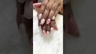 nails