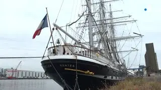 Saint-Nazaire : le Belem reste à quai