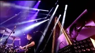 Arctic Monkeys - A Certain Romance(Glastonbury 2013)