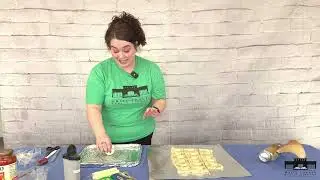 2025-02 Quick Cooking Tips   Lily Woodside   Pull Apart Cheesy Bread