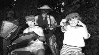 Family Fodder - Savoir Faire {1980}