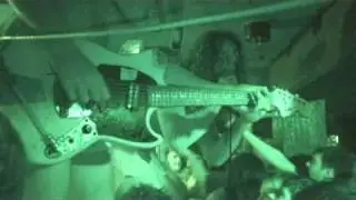 Monotonix playing a new song at the East End in Portland, Or 12-30-08