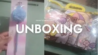 Unboxing gift from sister 