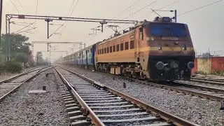 Intercity Express (13250) Deadly Crossing Phulwarisharif Station | Bhabua Road - Patna