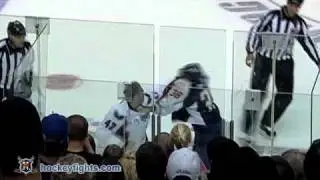 Steve Pinizzotto vs Kelsey Wilson Sep 25, 2010