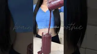Say bye to brain fog 🧠 recipe in comments 🩷 #smoothie #skinglow