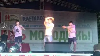 ANGRY BIRD's / Electro dance show by 
