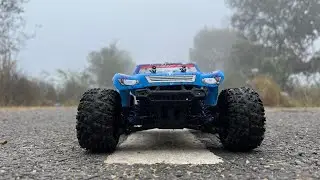 Rc car drifting in mud | in leafs | on highway