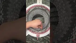 Factory knot or add 2nd yarn skein Sentro knitting machine 101