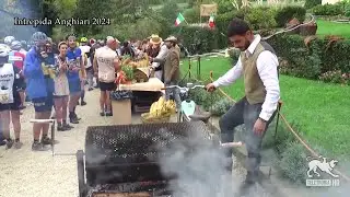 Kilometro Lanciato - L'INTREPIDA CICLOTURISTICA D'EPOCA AD ANGHIARI IN TOSCANA